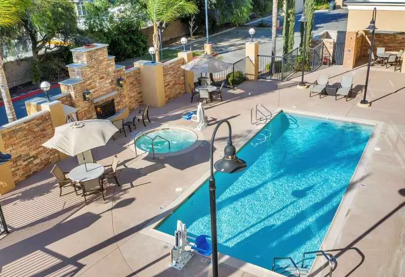 酒店 Hampton Inn And Suites Hemet