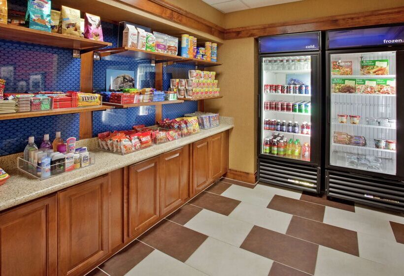 호텔 Hampton Inn And Suites Hemet