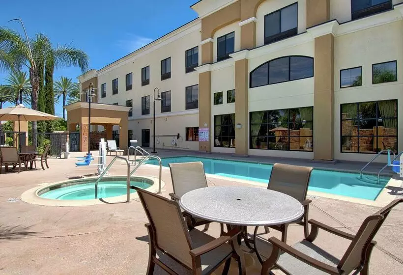 酒店 Hampton Inn And Suites Hemet
