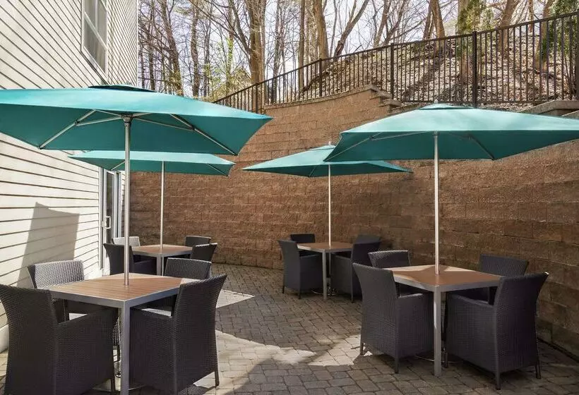 호텔 Hampton Inn & Suites Exeter