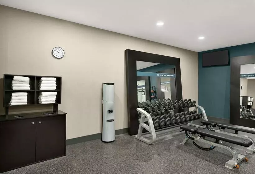 호텔 Hampton Inn & Suites Exeter