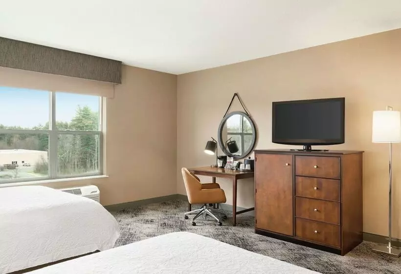 호텔 Hampton Inn & Suites Exeter