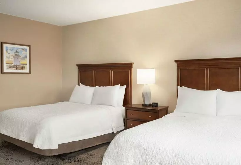 호텔 Hampton Inn & Suites Exeter