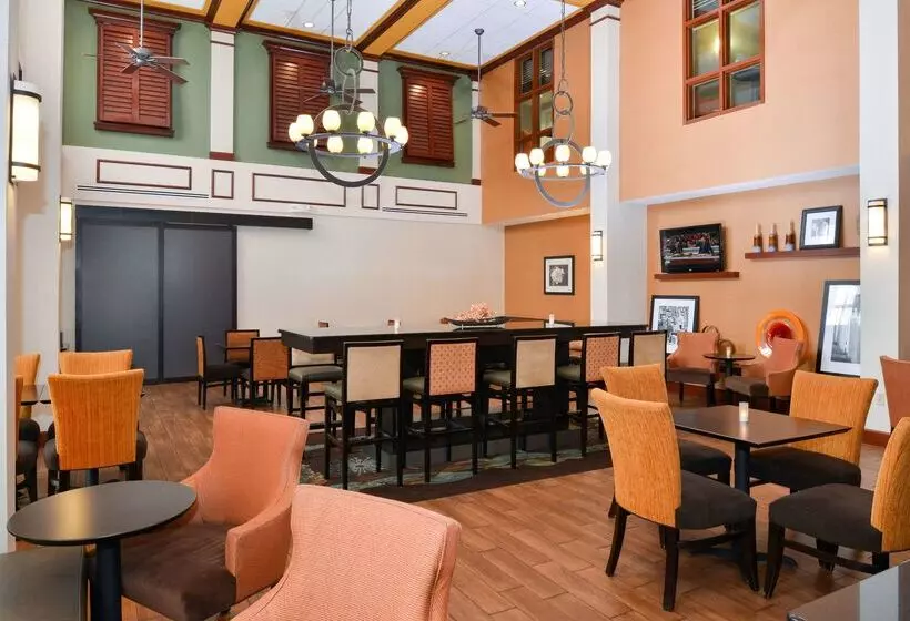 酒店 Hampton Inn & Suites Plymouth