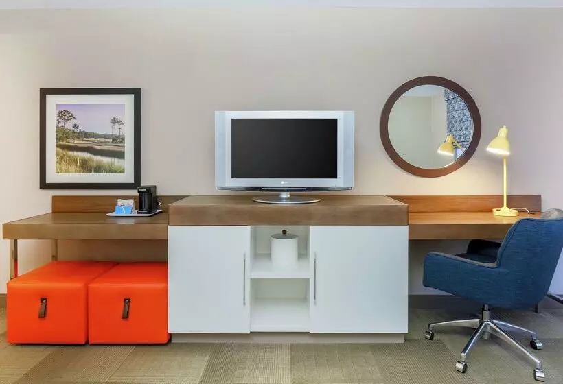 호텔 Hampton Inn & Suites Tallahassee I 10/thomasville Road, Fl