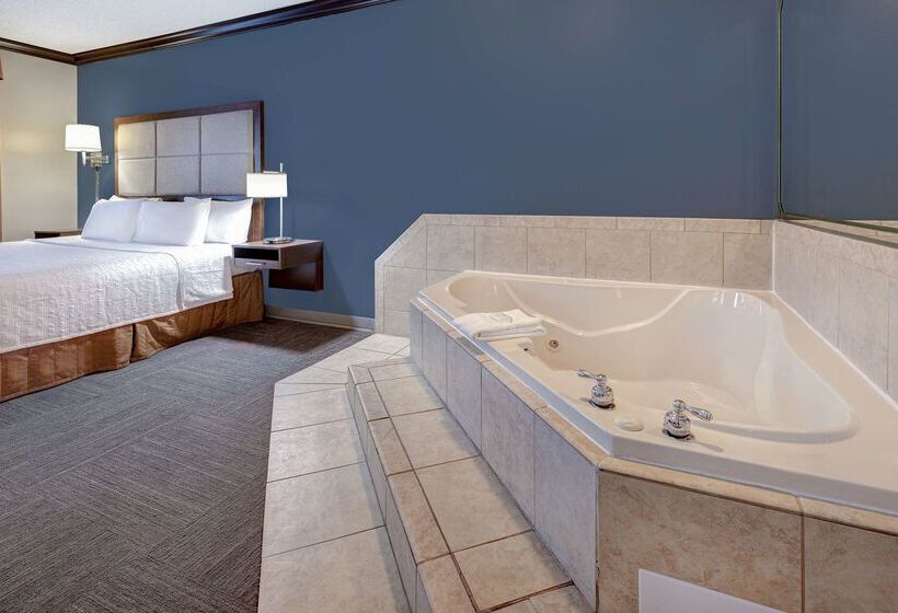 فندق Hampton Inn Victoria