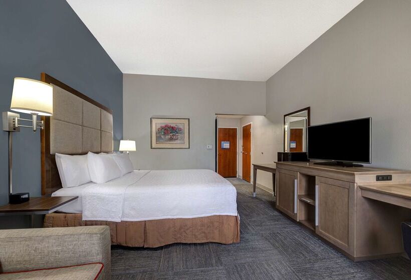 فندق Hampton Inn Victoria