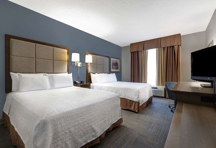فندق Hampton Inn Victoria