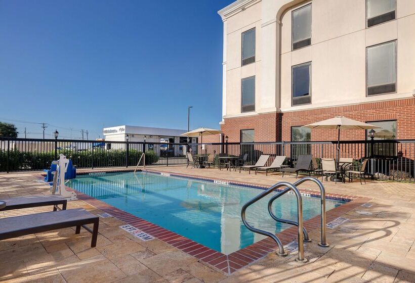 فندق Hampton Inn Victoria