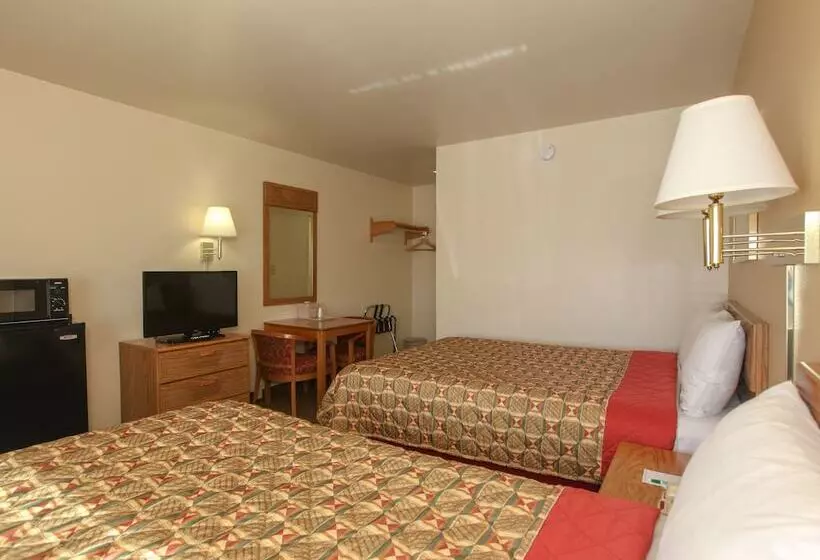 هتل Highland Country Inn Flagstaff