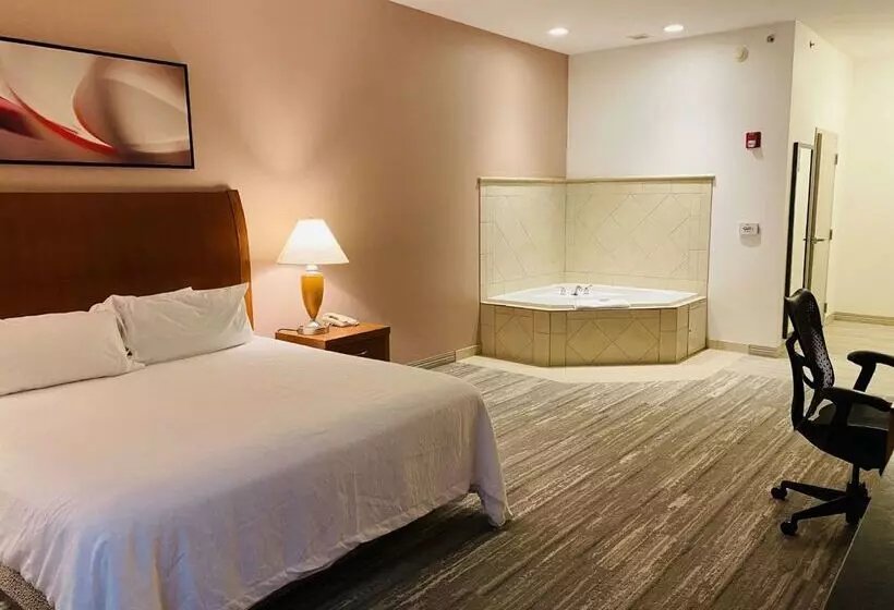 هتل Hilton Garden Inn Columbia