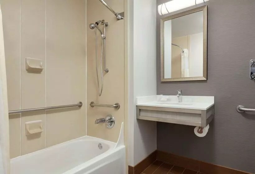 酒店 Hilton Garden Inn Gilroy