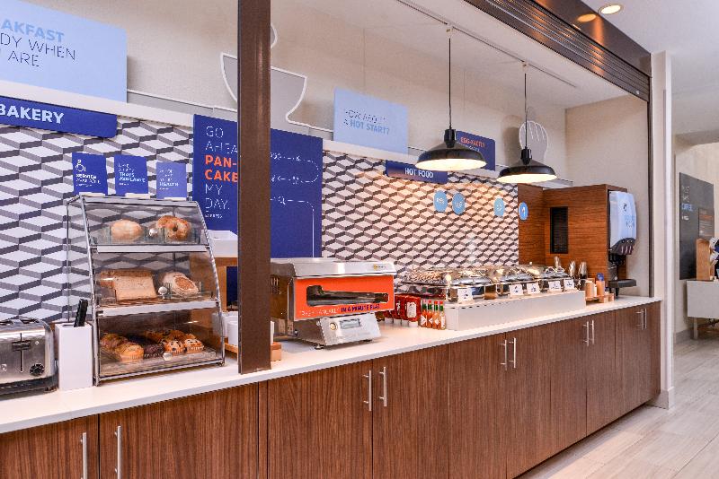 ホテル Holiday Inn Express Tampa North Telecom Park, An Ihg