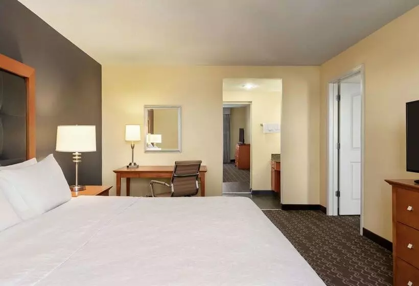 هتل Homewood Suites By Hilton Allentownbethlehem Airport