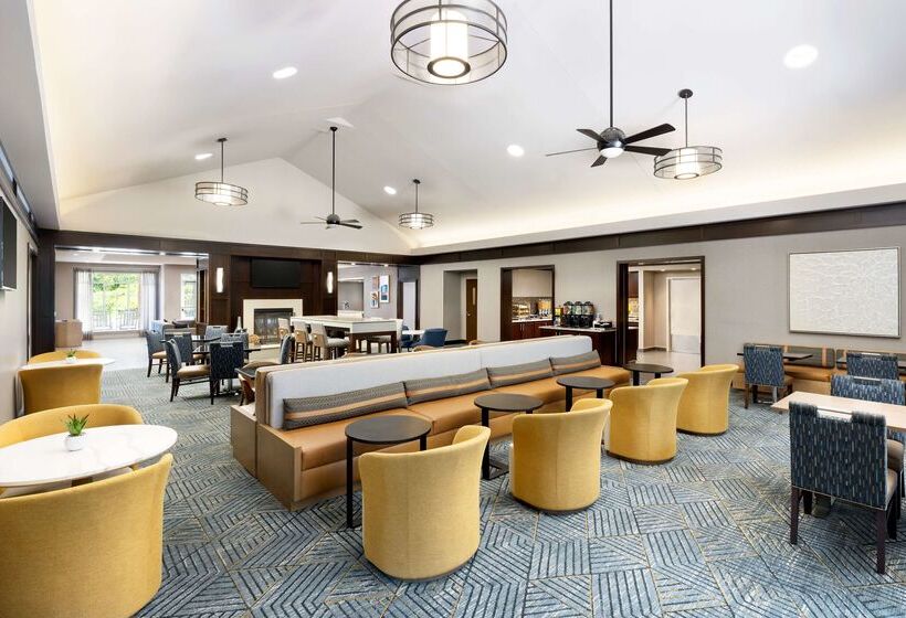 هتل Homewood Suites By Hilton Portsmouth