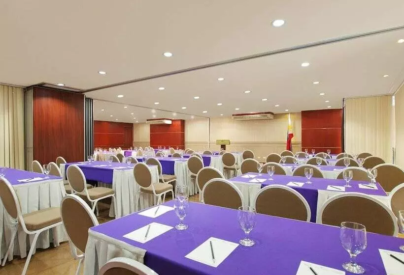 בית מלון כפרי Kimberly Manila