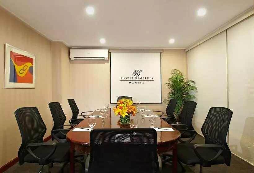 בית מלון כפרי Kimberly Manila