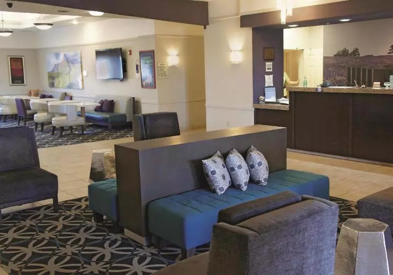 ホテル La Quinta By Wyndham Brownwood