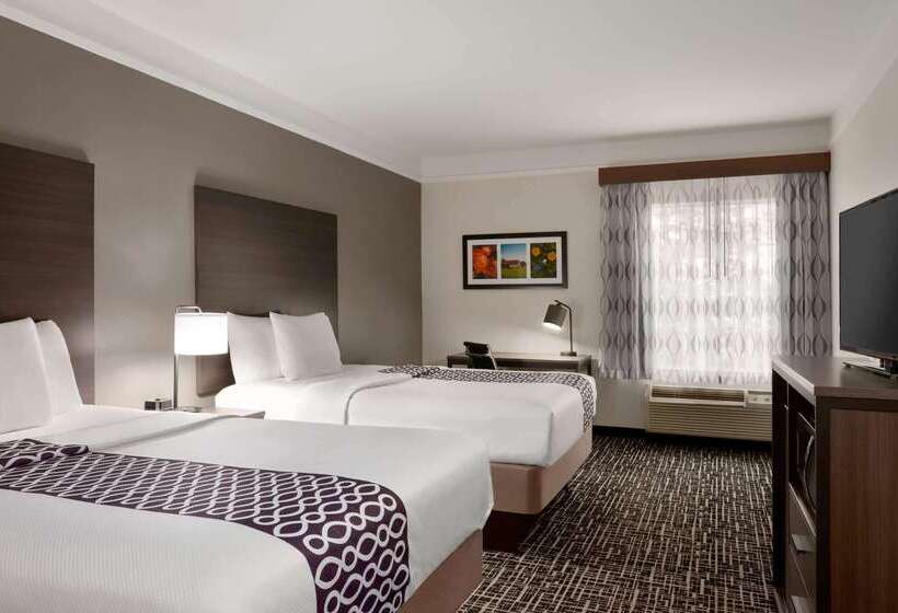 هتل La Quinta By Wyndham I 20 Longview South