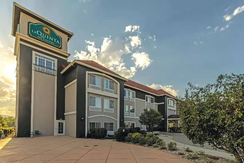 호텔 La Quinta Inn & Suites By Wyndham Loveland Estes Park