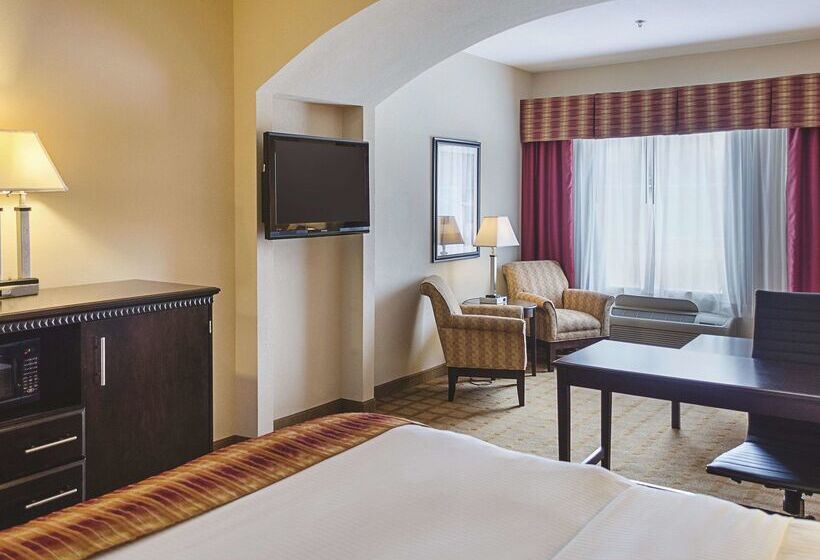 Отель La Quinta Inn & Suites By Wyndham Mobile Satsuma / Saraland