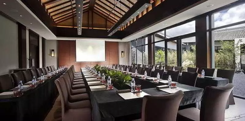 호텔 Pullman Lijiang Resort & Spa