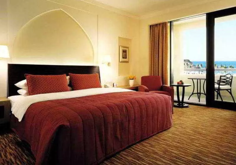 Shangri La's Barr Al Jissah Resort & Spa Al Bandar