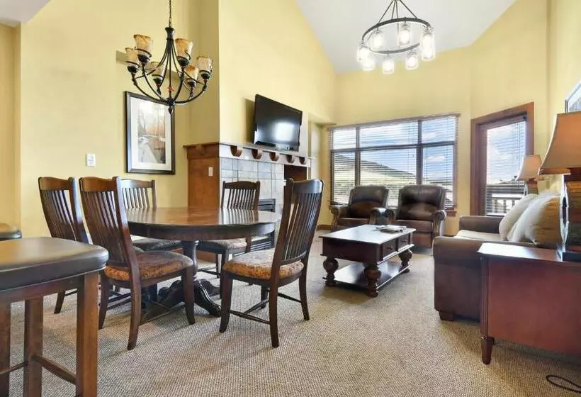 בית מלון כפרי Sundial Lodge By Park City   Canyons Village