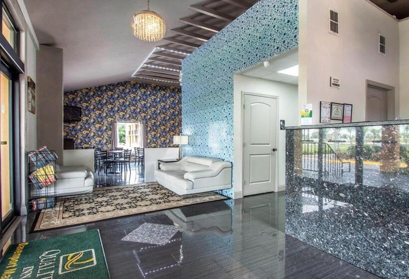 בית מלון כפרי Sunset Palm  Condominium