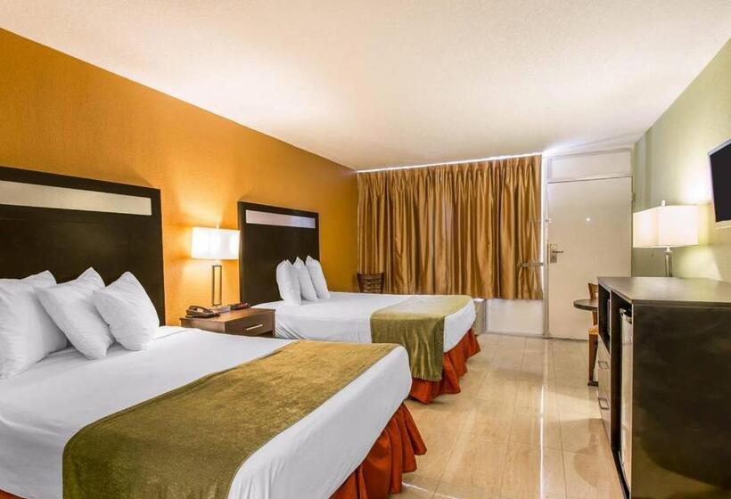 בית מלון כפרי Sunset Palm  Condominium