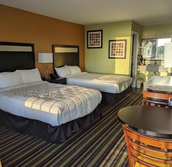 בית מלון כפרי Sunset Palm  Condominium