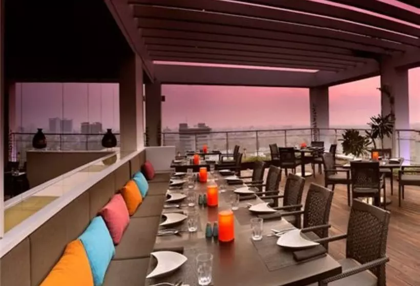 Hotel Pullman Chennai Anna Salai