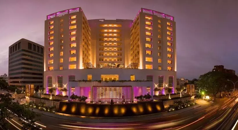 Hotel Pullman Chennai Anna Salai