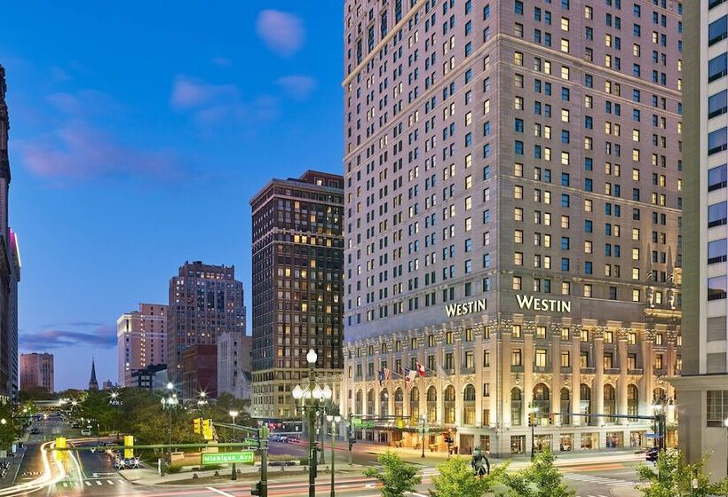 هتل The Westin Book Cadillac Detroit