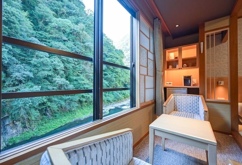 Tsuetate Onsen Hotel Hizenya