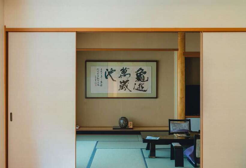 Tsuetate Onsen Hotel Hizenya