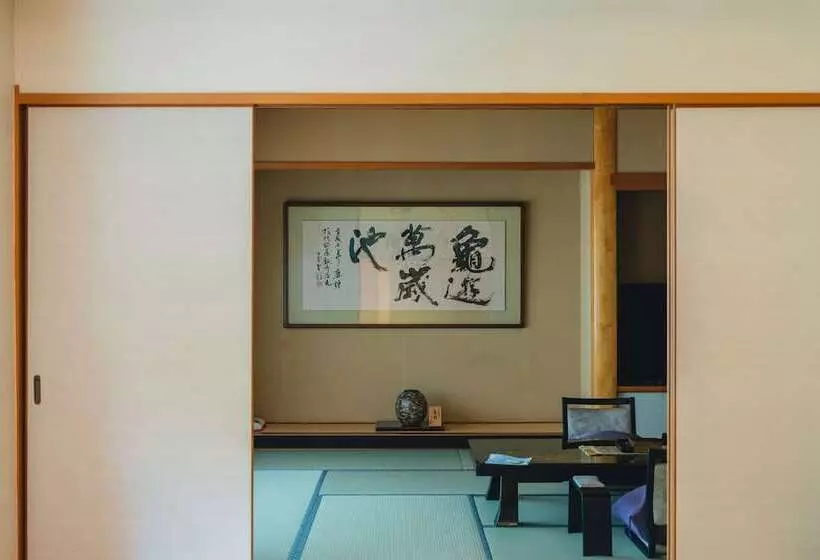 Tsuetate Onsen Hotel Hizenya