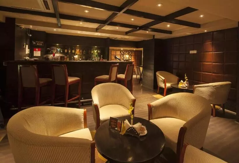 בית מלון כפרי Vesta International