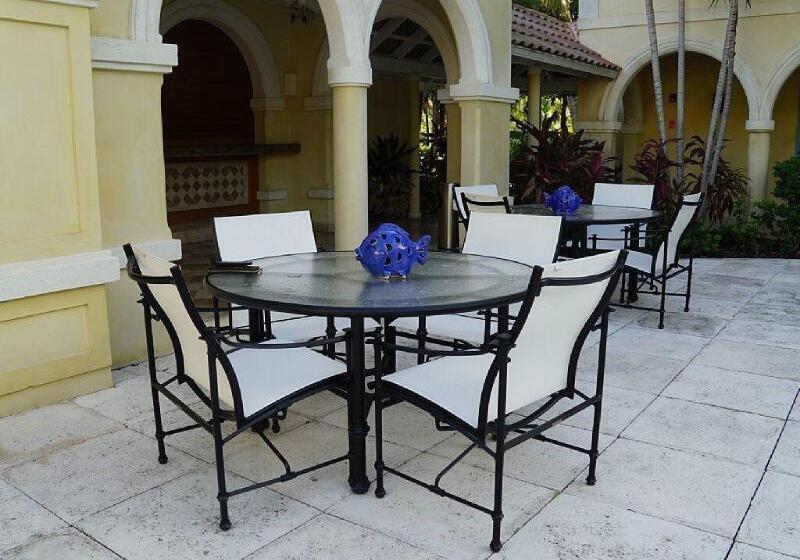 هتل Villa Renaissance