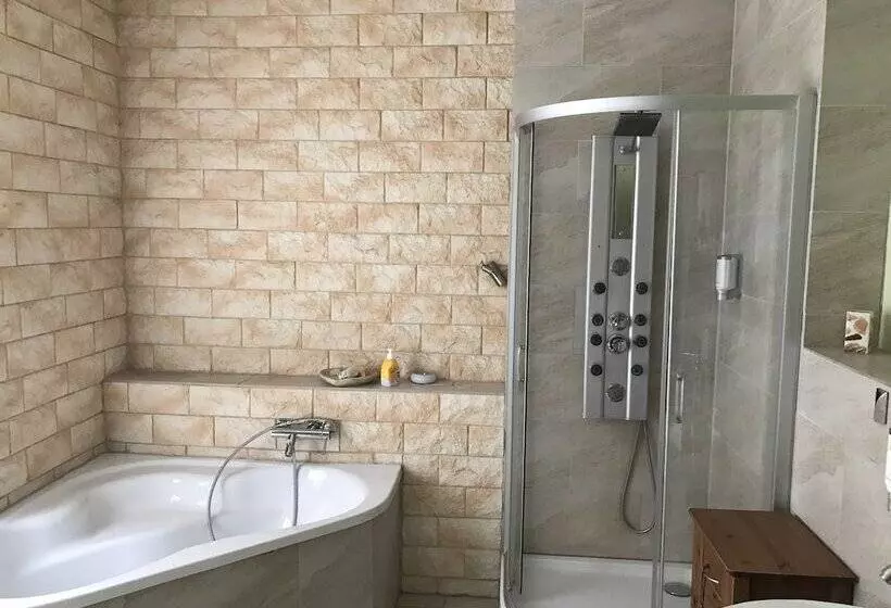 Balthasar Neumann Speiserei & Gästehaus Zentrum Brühl