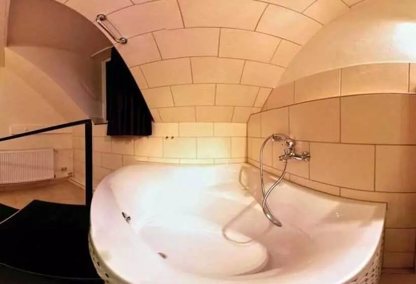 Balthasar Neumann Speiserei & Gästehaus Zentrum Brühl