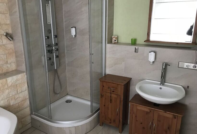 Balthasar Neumann Speiserei & Gästehaus   Zentrum Brühl