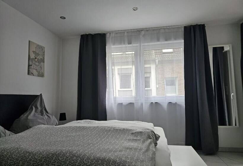 Balthasar Neumann Speiserei & Gästehaus   Zentrum Brühl