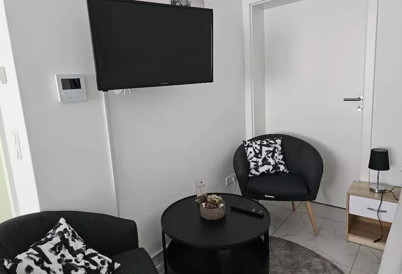 Balthasar Neumann Speiserei & Gästehaus Zentrum Brühl