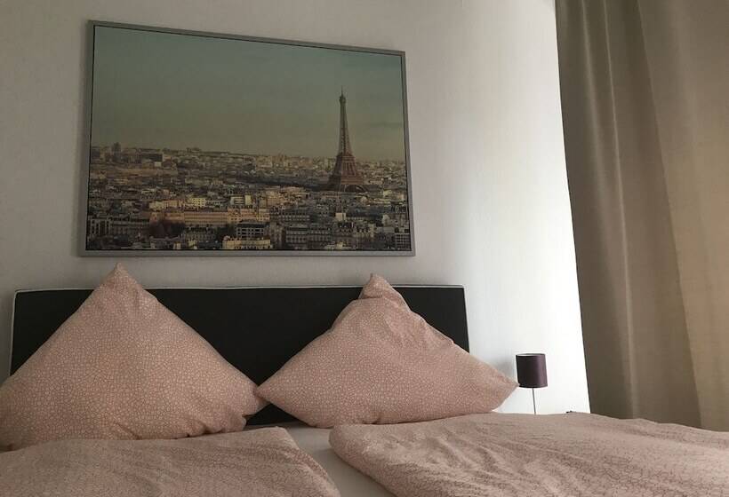 Balthasar Neumann Speiserei & Gästehaus   Zentrum Brühl