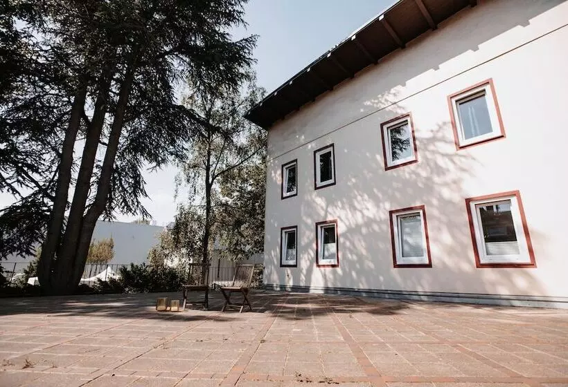 Arcade Hotel & Hostel Hamburg