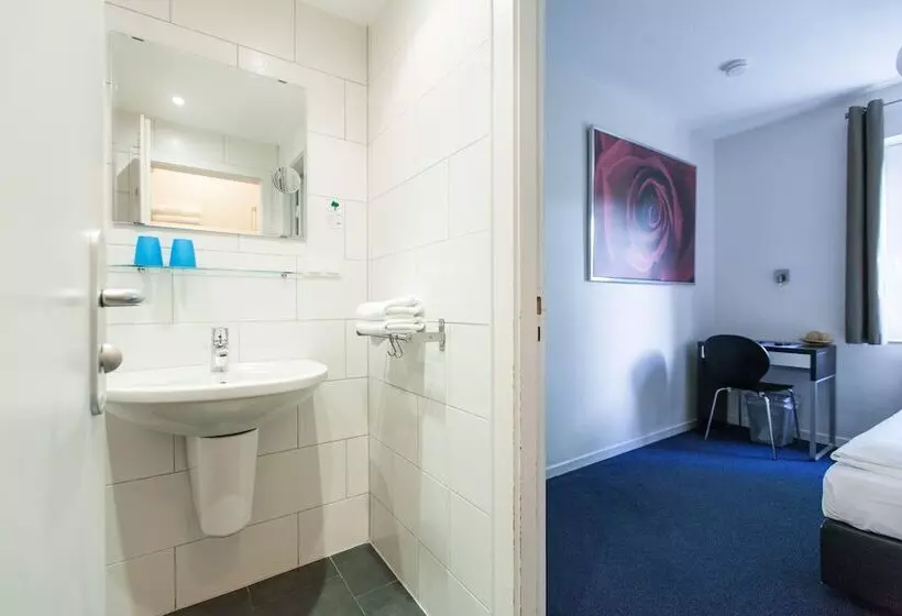 Arcade Hotel & Hostel Hamburg