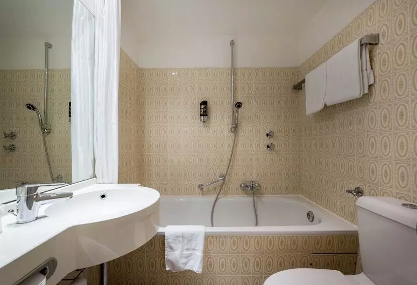 هتل Arosa Dusseldorf Oberkassel