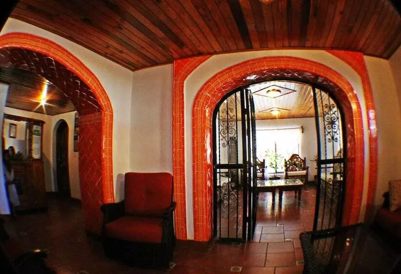 Отель Casa Margarita S