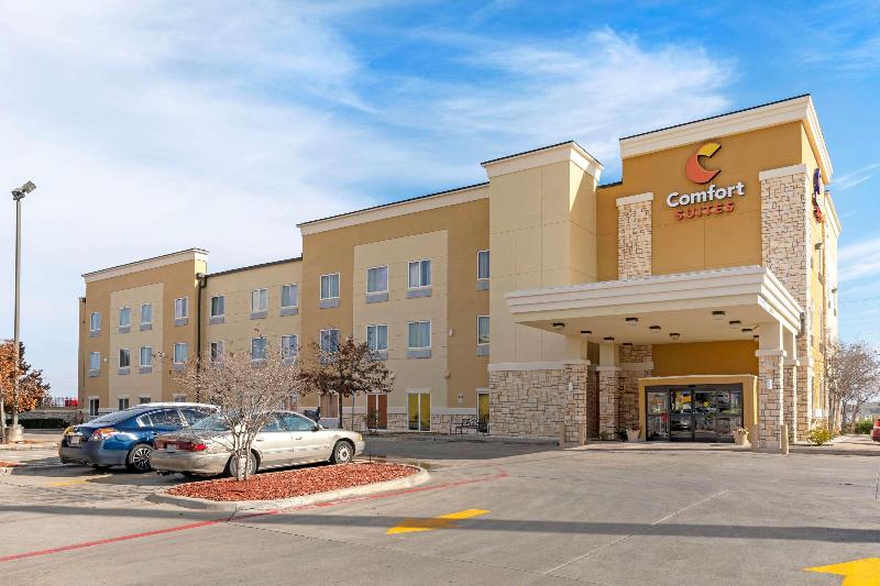 בית מלון כפרי Comfort Suites West Dallas  Cockrell Hill